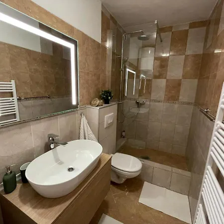 Branka Kustura Apartmán *