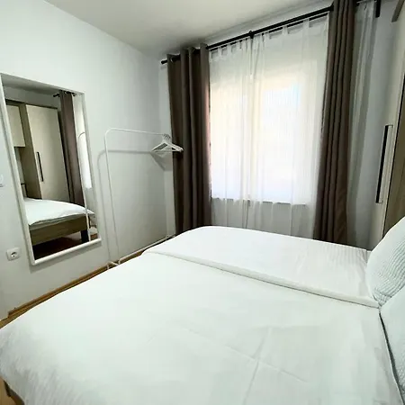 Branka Kustura Χβαρ