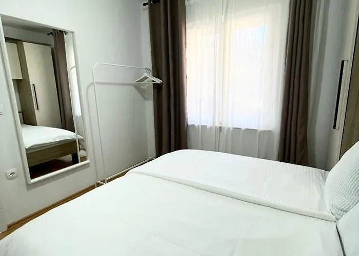 Branka Kustura Hvar Town